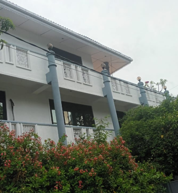 HOUSE FOR SALE