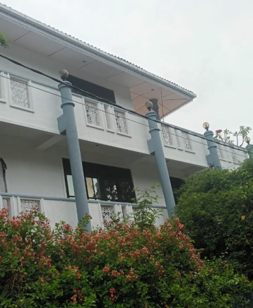 HOUSE FOR SALE