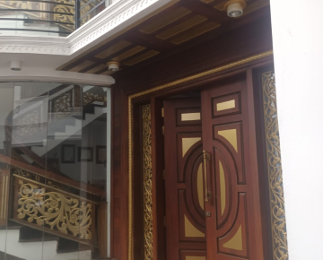 HOUSE FOR SALE