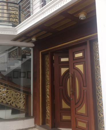 HOUSE FOR SALE