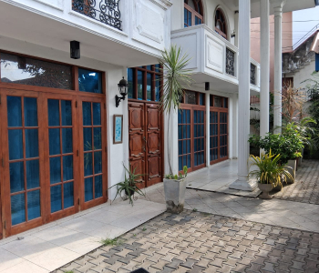 HOUSE FOR SALE