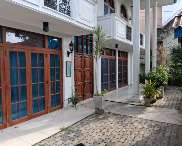 HOUSE FOR SALE